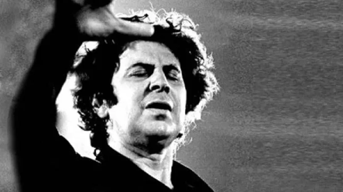 Τραγούδια του Μίκη Θεοδωράκη ντύνουν μια παράσταση για τη ζωή του στη Ρεματιά