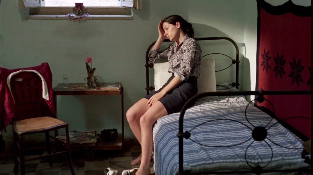 "Αγγέλα", "Το προξενιό της Άννας": Υπηρέτριες, σκλάβες, κόρες και ψυχοκόρες στη νεοελληνική καλλιτεχνική δημιουργία