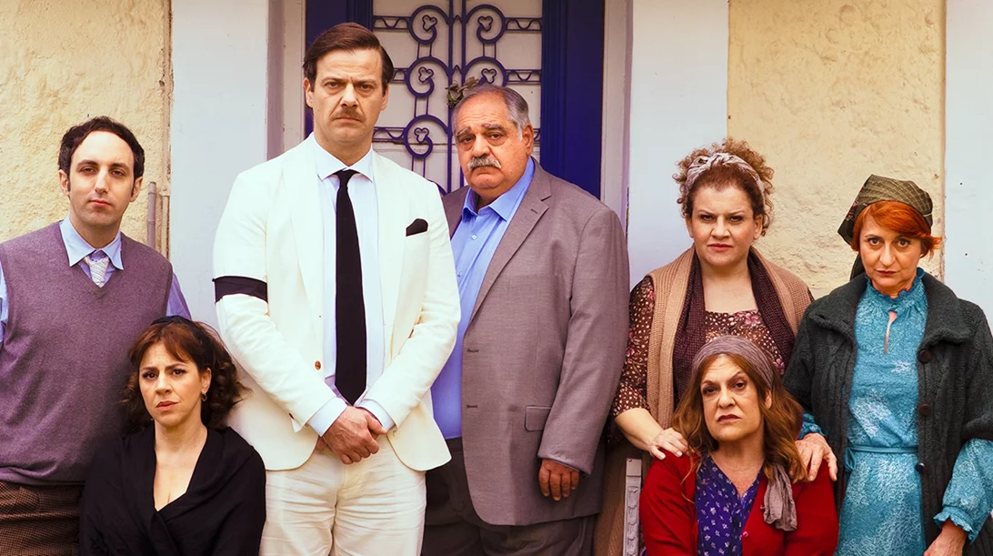 "Χάσαμε τη θεία Στοπ": Η μαύρη κωμωδία του Γιώργου Διαλεγμένου επιστρέφει