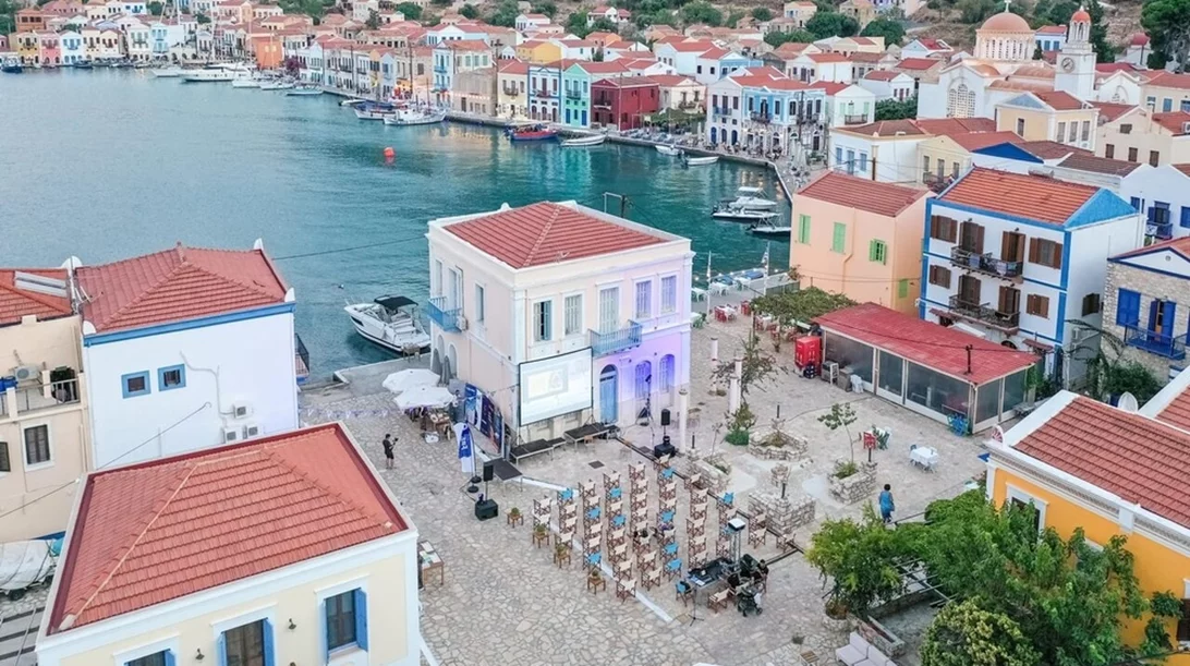 Το Διεθνές Φεστιβάλ Ντοκιμαντέρ Καστελλορίζου φέρνει στην Αθήνα το πιο δροσερό event