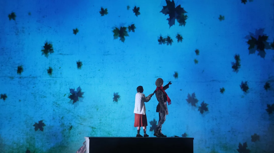 "Still! Ένα άγαλμα που γύρισε τον κόσμο": Μία μουσικοθεατρική παράσταση με αντιπολεμικό μήνυμα