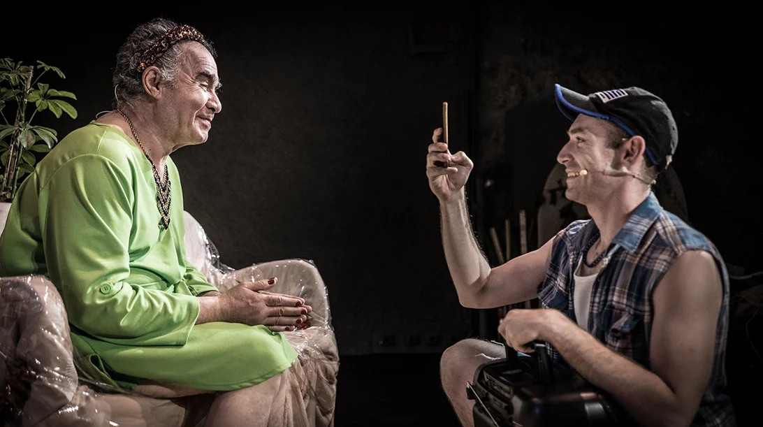 "Το ρόδο είναι ρόδο": Το Φεστιβάλ Αθηνών υποδέχεται ένα έργο βασισμένο σε αληθινή ιστορία