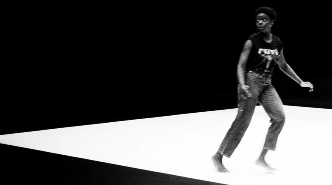 "Ποιος θυμάται τη Μάγια Ντέρεν;": Με αφορμή τη Beyoncé, μια ομάδα καταπιάνεται με μια φιγούρα της αβάν-γκαρντ