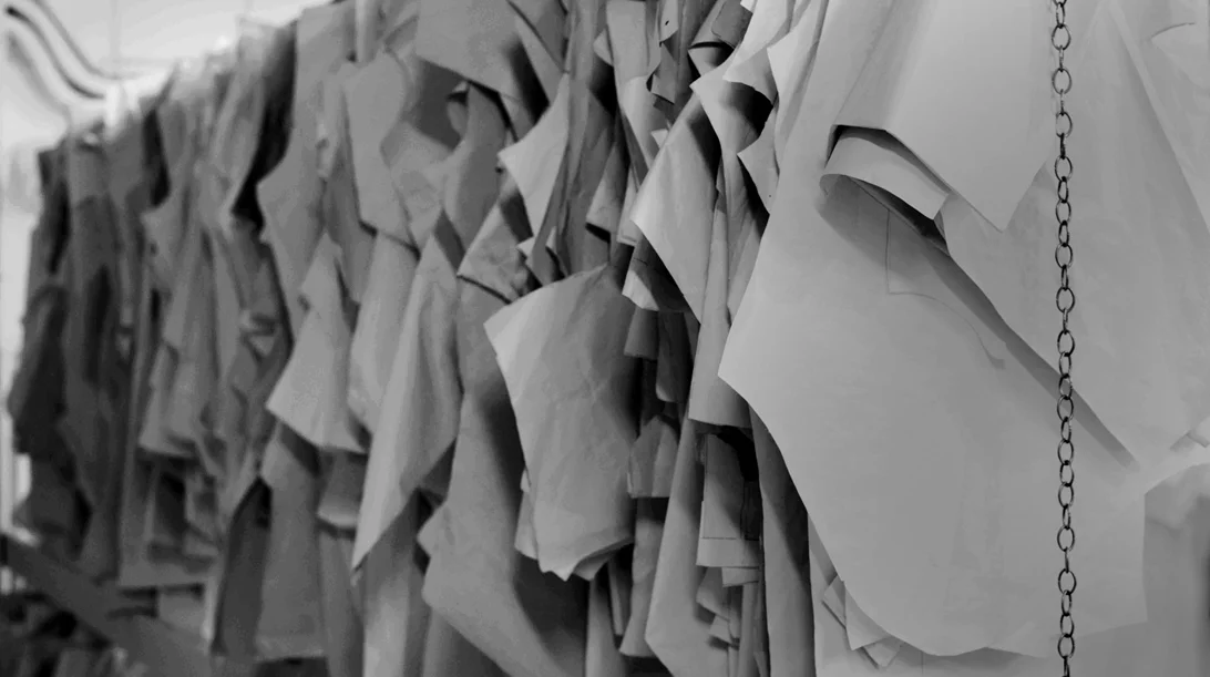 Το ψηφιακό αρχείο μόδας Clotheslines αναδεικνύει τη σύγχρονη ελληνική δημιουργία