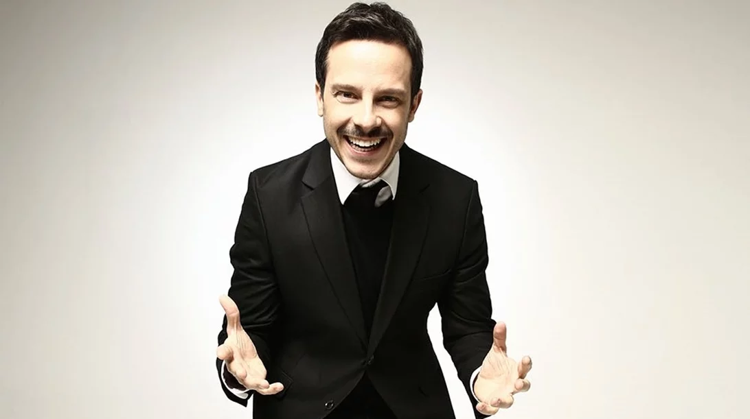 Δημήτρης Μακαλιάς: "Ο κόσμος έχει αγκαλιάσει το stand up πιο πολύ από ποτέ"