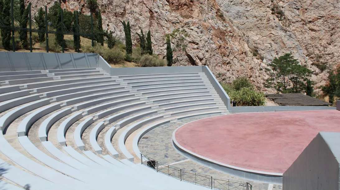 Ο Πλάτωνας σε μία δραματοποιημένη διάλεξη στο Αττικό Άλσος από την Περιφέρεια Αττικής