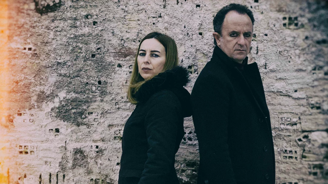 "Ξανά": Ένα "θεατρικό ποίημα" της Νατάσας Νταϊλιάνη για την κοινωνική υπόσταση του έρωτα