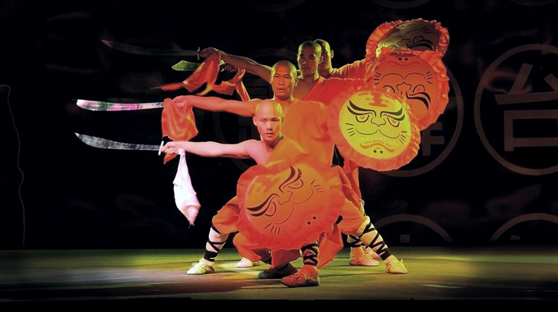 Σαολίν από την Κίνα στο Christmas Theater και νέα ημερομηνία για το "Dancing in the rain 3"