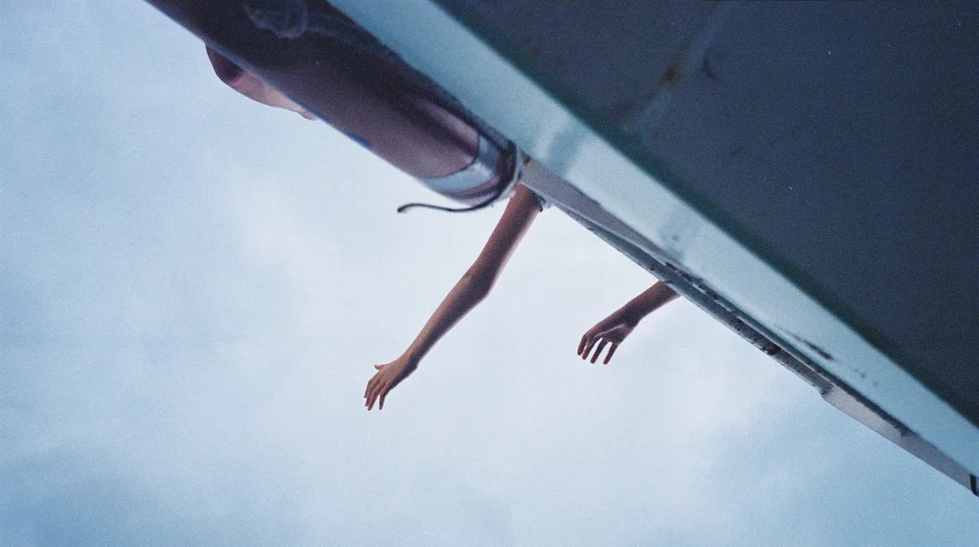 Οι δύο πλευρές της ελληνικής πραγματικότητας στην πολυμεσική έκθεση της Βασιλείας Κάγκα