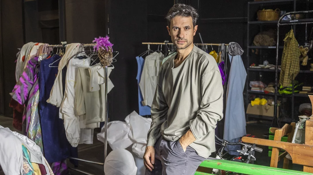 Ορφέας Αυγουστίδης: "Κοιταζόμαστε περισσότερο στα social media απ’ ό,τι παλιότερα στον καθρέφτη"