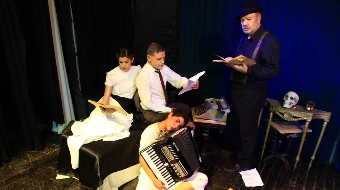 "Στο κάλεσμα σου ντύθηκα τη νύχτα" του Γιώργου Γιαννακόπουλου στο Θέατρο Διάχρονο