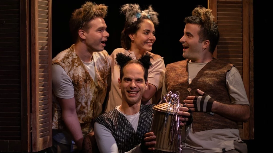 Ο γάτος Ηλίας και η παρέα του έρχονται για δεύτερη συνεχόμενη χρονιά