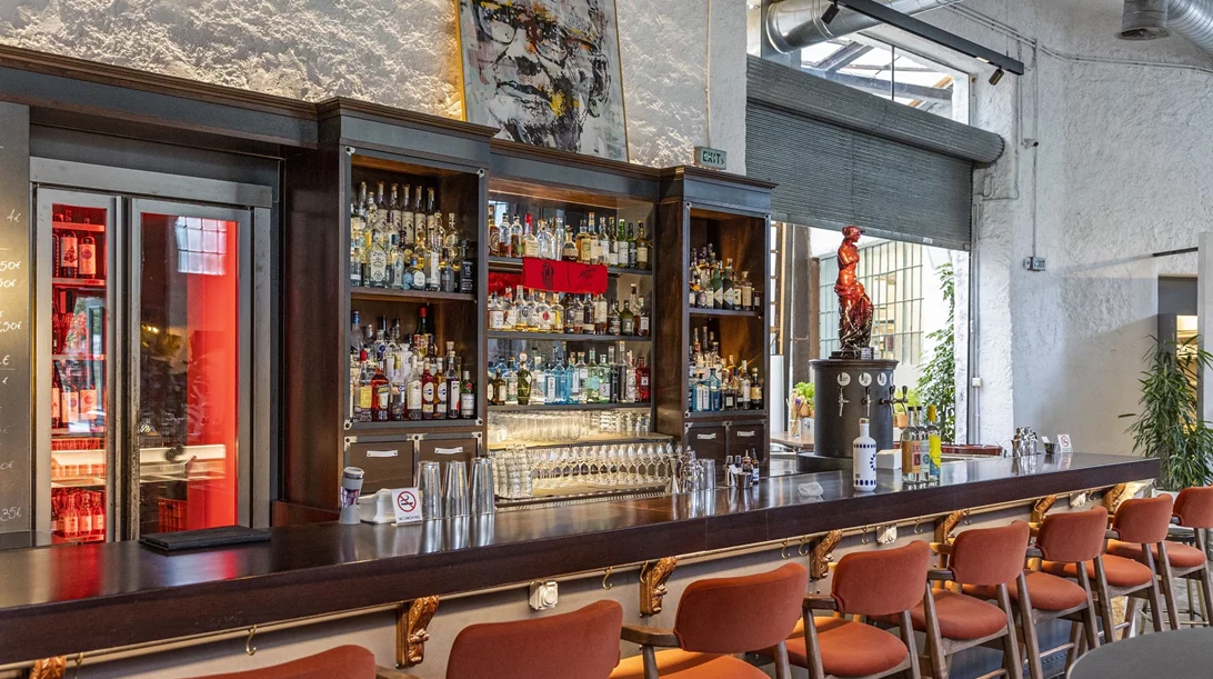 Στο "Line" για το πρώτο Fords Gin Festival