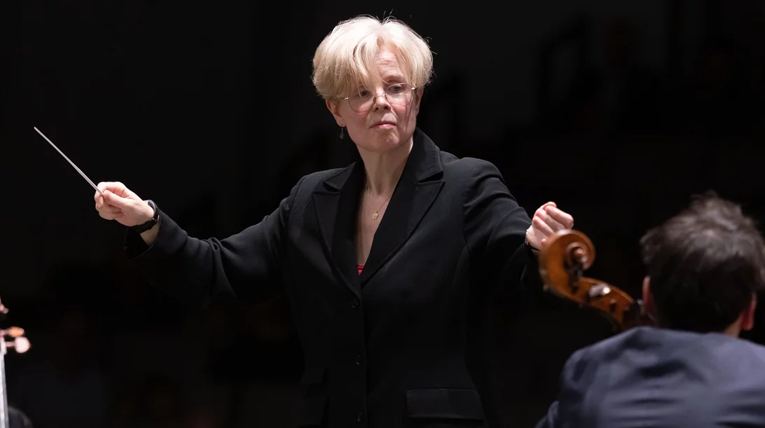 Advent calendar 15/12: Συναυλία με τη Catherine Larsen-Maguire και την Underground Youth Orchestra