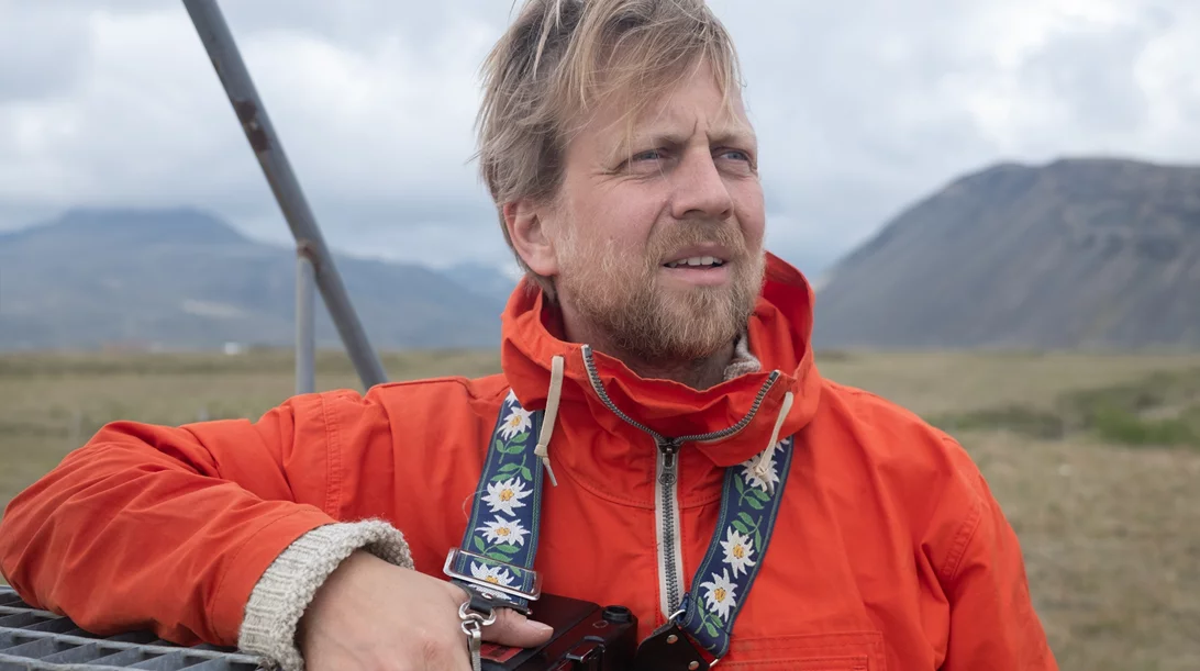 Ο Χλίνουρ Πάλμασον έκανε μια ταινία για την "Αγάπη που Απομένει"