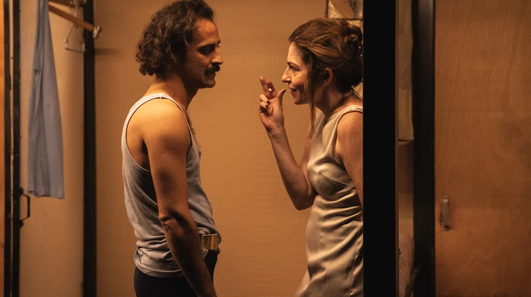 "Λεωφορείο ο πόθος"- Η επιστροφή Καραντζά και οι δύο πρωταγωνιστές