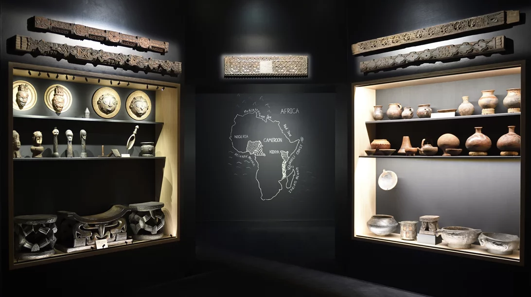 "Η Αφρική ανάμεσά μας" στο Μουσείο Μπενάκη φέρνει στο προσκήνιο την αφροδιασπορική κοινότητα της Ελλάδας