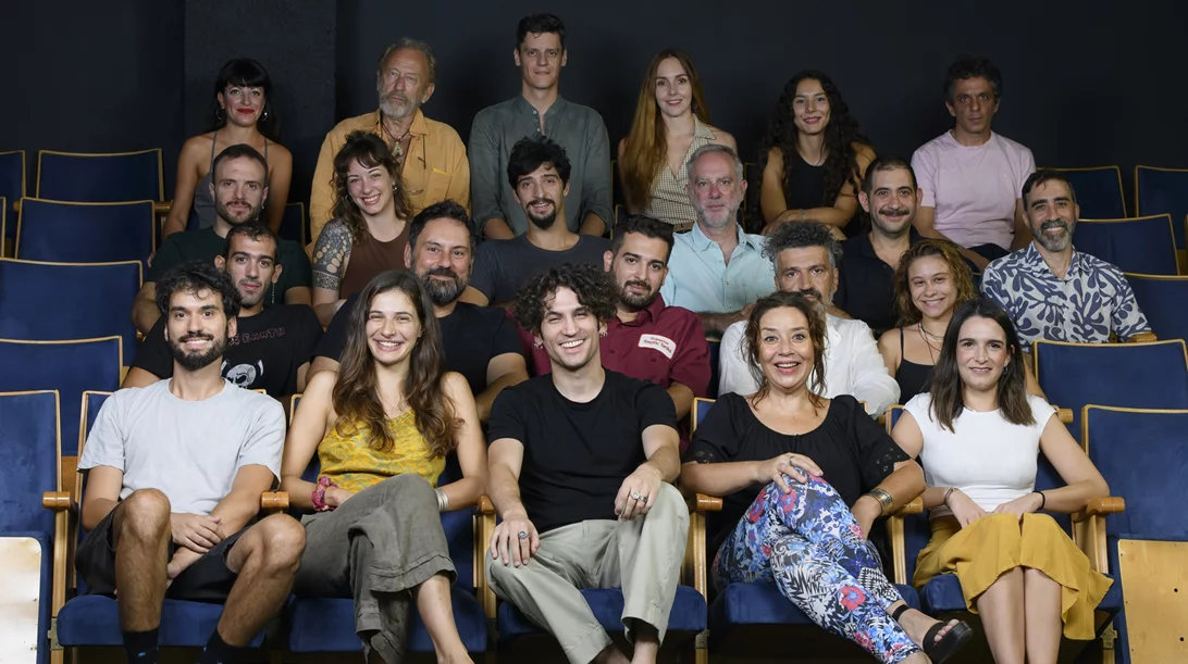 Θέατρο "Μπέλλος": Μπαίνει στη νέα σεζόν 2024-25 με τον άνθρωπο στο επίκεντρο