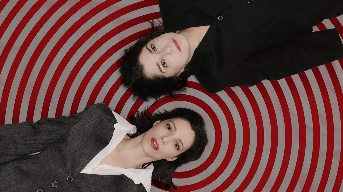 Μαριλίτα Λαμπροπούλου και Κάτια Γέρου σε ένα σατιρικό θρίλερ στο Μικρό Άνεσις