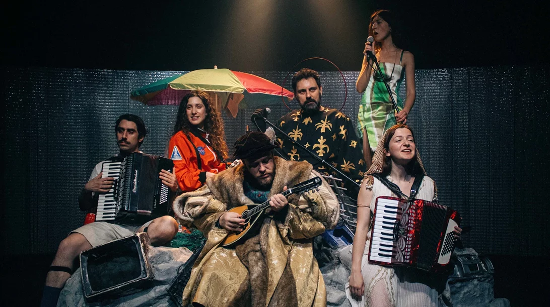 Νέες φωτογραφίες από τη "Γραμμή του ορίζοντος" του Εθνικού