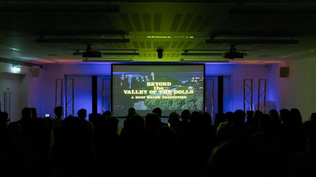 Ώρα να στείλετε τις μικρού μήκους σας στις Νύχτες Πρεμιέρας