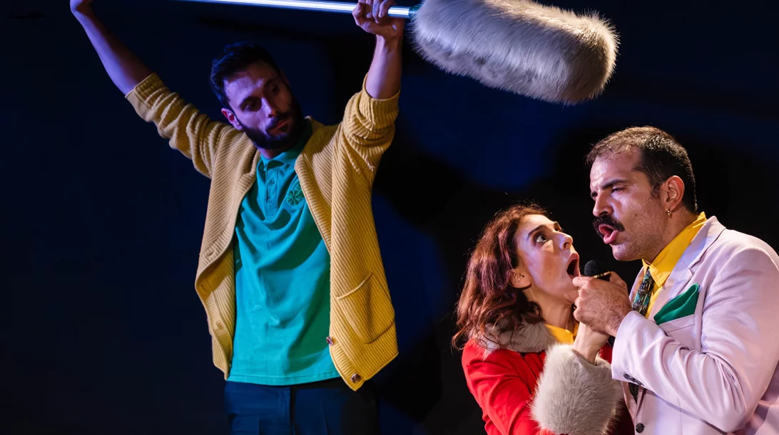 Η 5 minute mum Έλενα Χαραλαμπούδη και ο Αλέξανδρος Σιάτρας μπαίνουν σε καλοκαιρινό "Μίξερ"