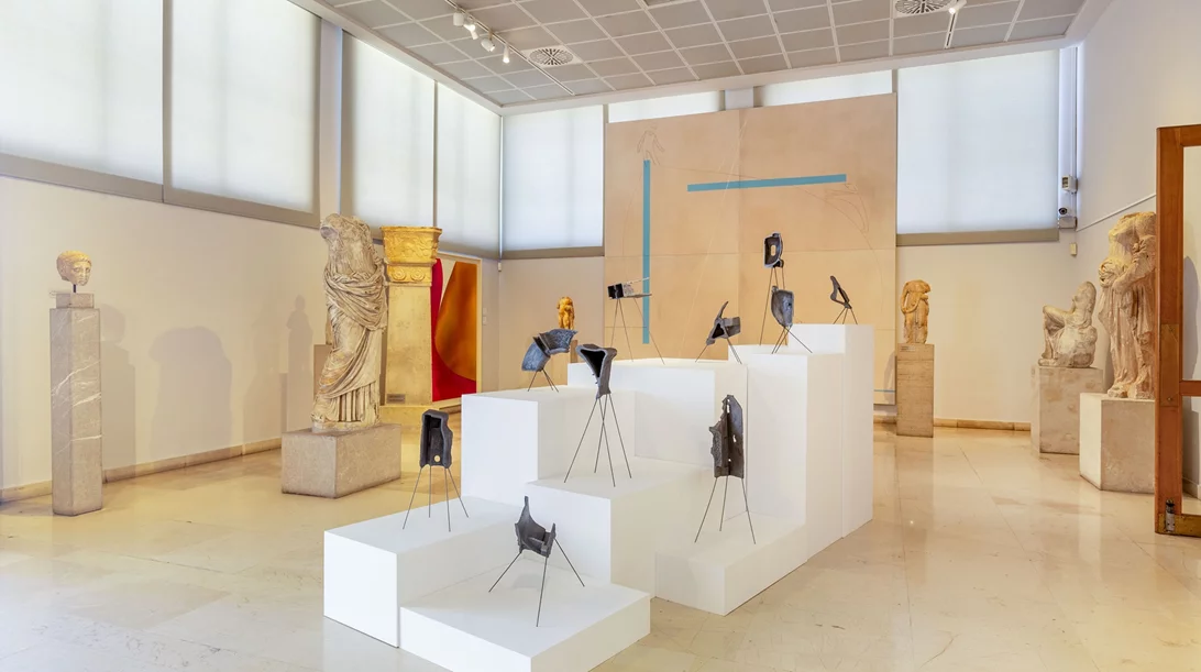 Μια ομαδική έκθεση αφιερωμένη στην "Οδύσσεια" φιλοξενείται στο Αρχαιολογικό Μουσείο Πειραιά