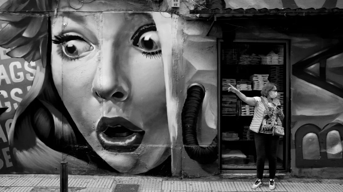 Γιάννης Πανταζίδης: "Στο "Urban Art Project" θέλουμε να παρουσιάσουμε όλο το είναι της Αθήνας, από murals που προκαλούν δέος μέχρι κακόγουστες ταγκιές"