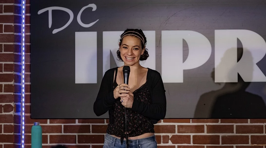 Η κωμικός Liz Miele για πρώτη φορά στην Ελλάδα στο Θέατρο Eliart