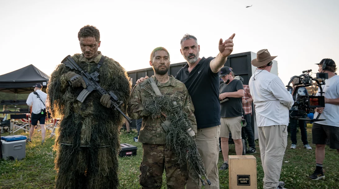 Οι Άλεξ Γκάρλαντ & Κίρστεν Ντανστ μιλούν στο "α" για τον "Εμφύλιο Πόλεμο"