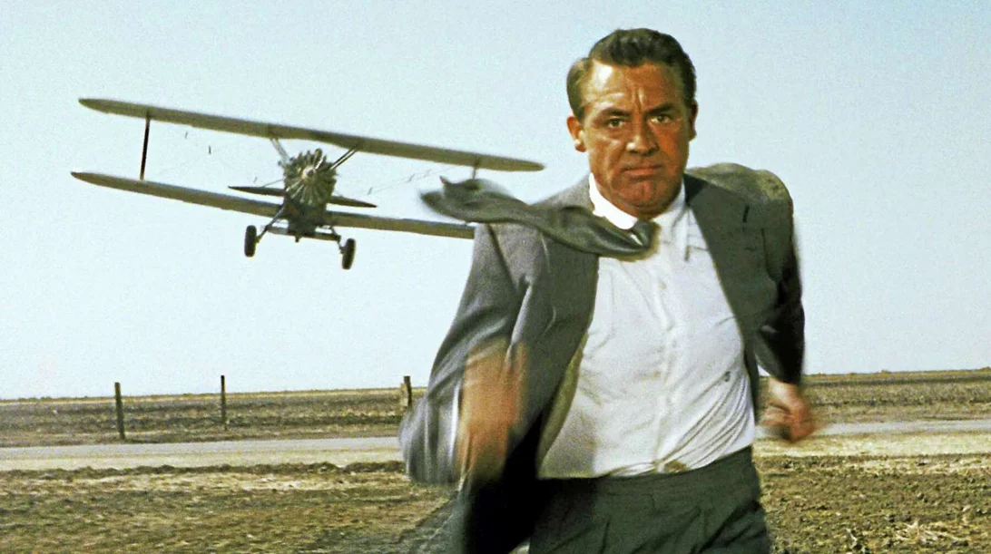 Στη Σκιά των Τεσσάρων Γιγάντων