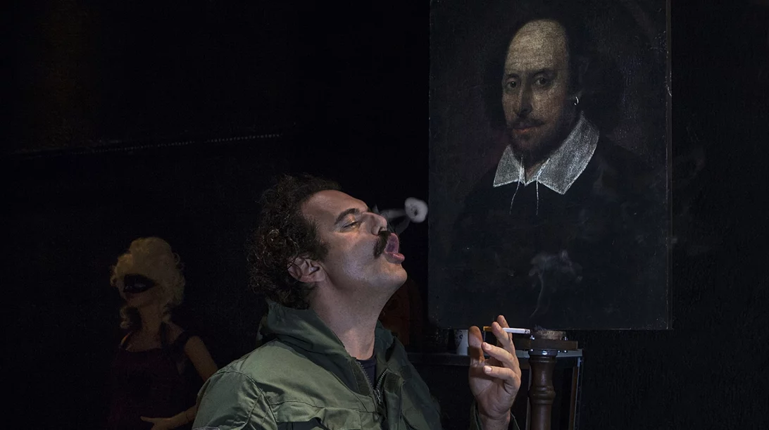 "Ο Σαίξπηρ ζει στο καταφύγιο" και γίνεται καταφύγιο για μια ψυχή στα όρια