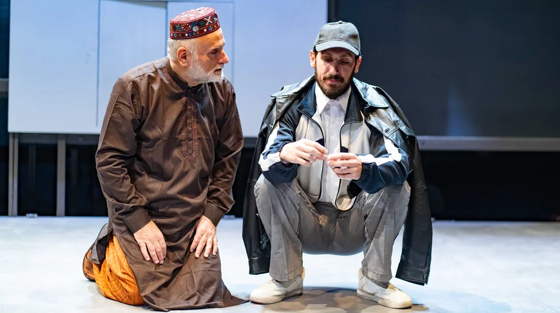 "Το αγόρι με τις δύο καρδιές": Η συγκινητική αληθινή ιστορία επιστρέφει σε νέο θέατρο