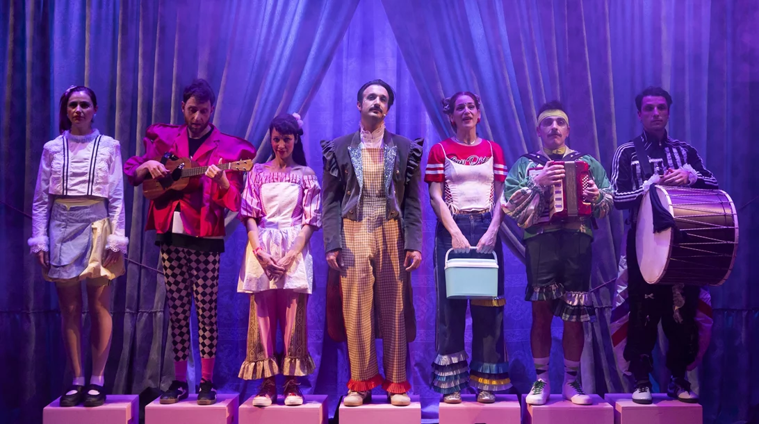 "Κάτι διαφορετικό 2": Δείτε εικόνες από την ξέφρενη γιορτή των C for Circus στο "Καρέζη"