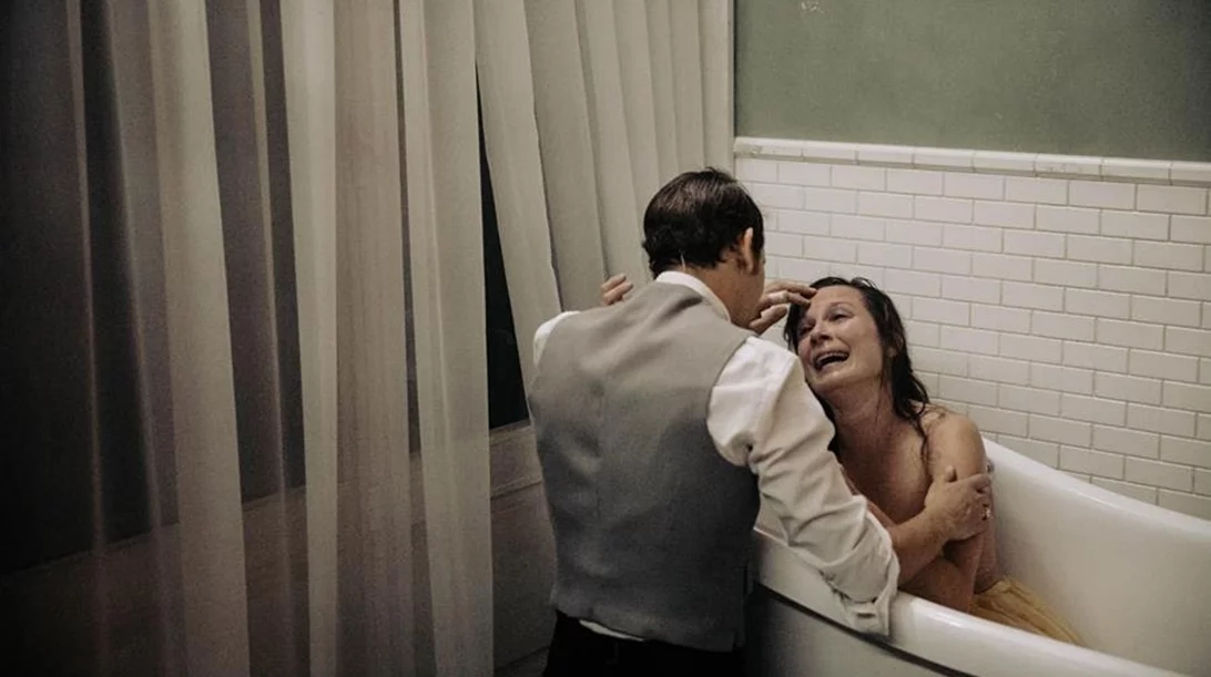 Η Στέγη υποδέχεται τον Ζυλιέν Γκοσλέν και το "Παρελθόν"