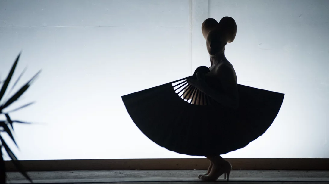 "Relic" στη Στέγη: Last call για την παράσταση - υπογραφή του "αναρχικού" σύμπαντος του Ευριπίδη Λασκαρίδη