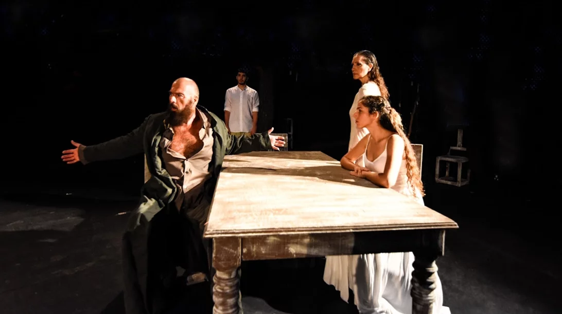 "Ατρείδες: Η επιστροφή": Ο Γιάννης Μαργαρίτης εμπνέεται από το μύθο σε ένα σύγχρονο έργο