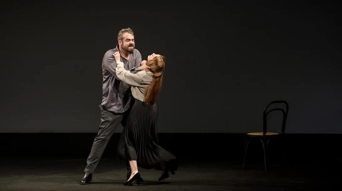 "Ψηλά απ’ τη γέφυρα": Αντίστροφη μέτρηση για την παράσταση των 45.000 θεατών