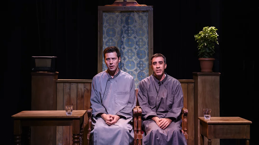 "Ήλιος με δόντια"- Η φωνή του απόκληρου επιστρέφει στο "Μπέλλος"