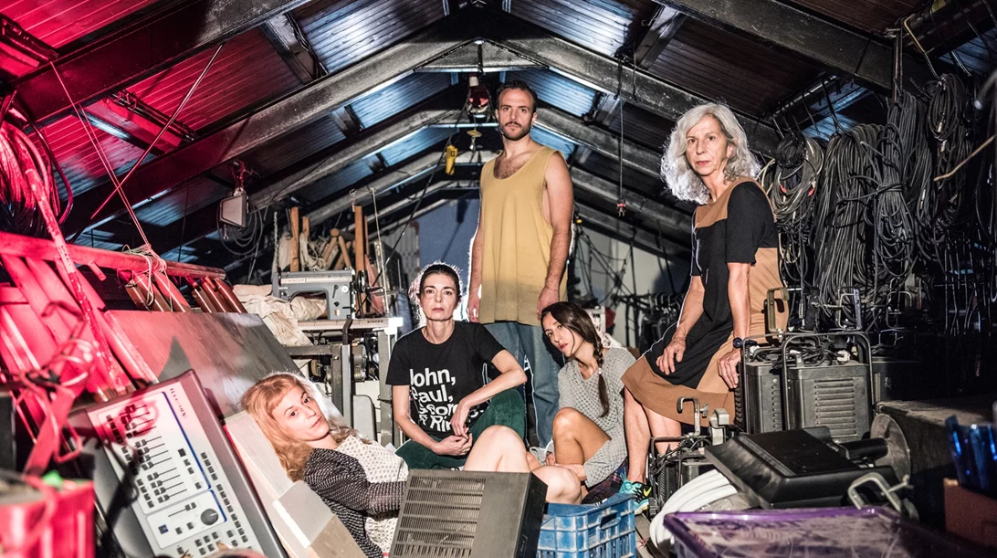 Ακύλλας Καραζήσης: "Τα ‘Χρόνια’ της Ανί Ερνό λένε αυτά που δεν αρθρώνονται"