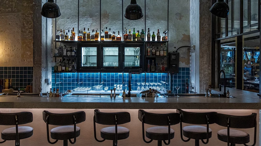 Το 'Feelin' Good' είναι ένα μπαρ που θα σε κάνει να νιώσεις καλά