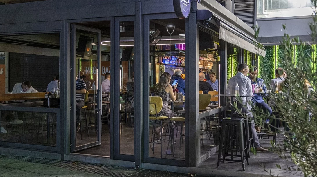 7 χρόνια "Barelle" με ένα μοναδικό πάρτι