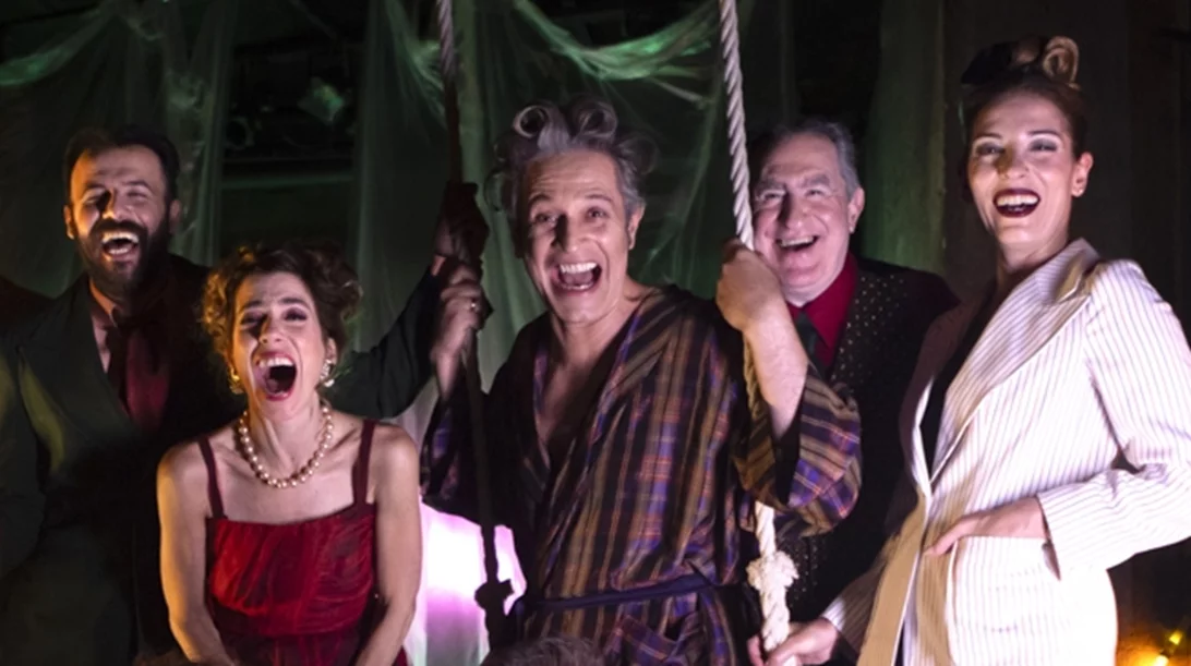 "Ο Κατά φαντασίαν ασθενής": Νέα ημερομηνία πρεμιέρας για τον Αιμίλιο Χειλάκη τον Ιούλιο