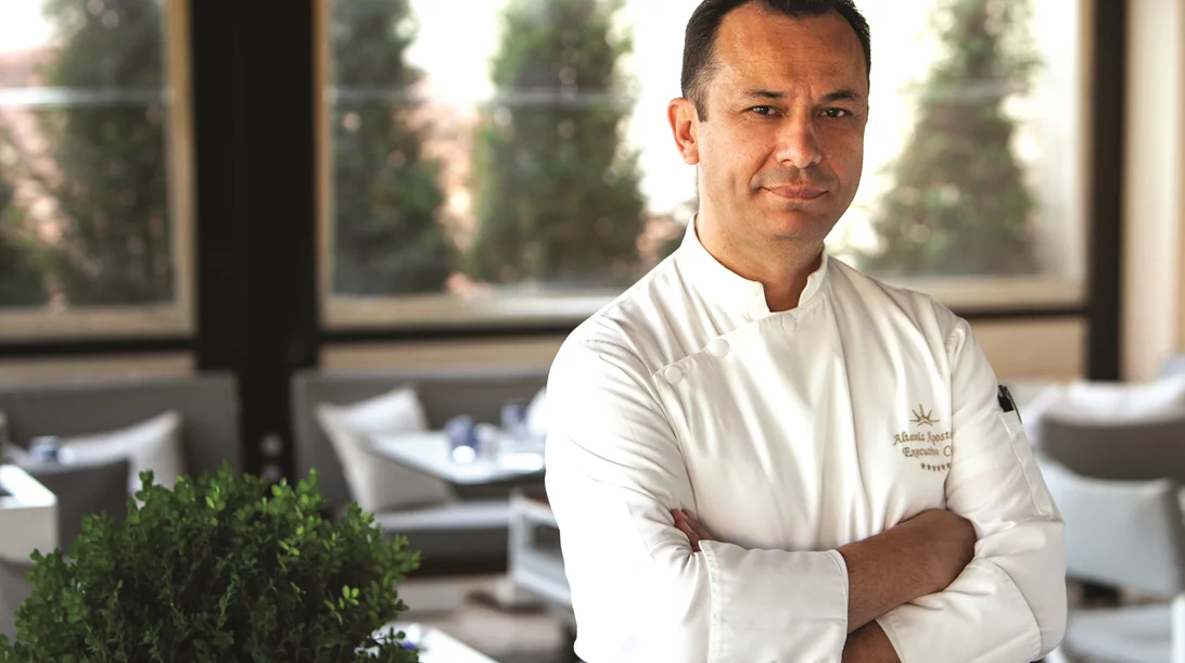 Symposio at Ark: Συμποσίου έναρξις με "Alfredo's Grand Dining"