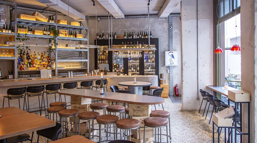 Terroirist Athens: Ένα αστικό wine bar στο Παγκράτι