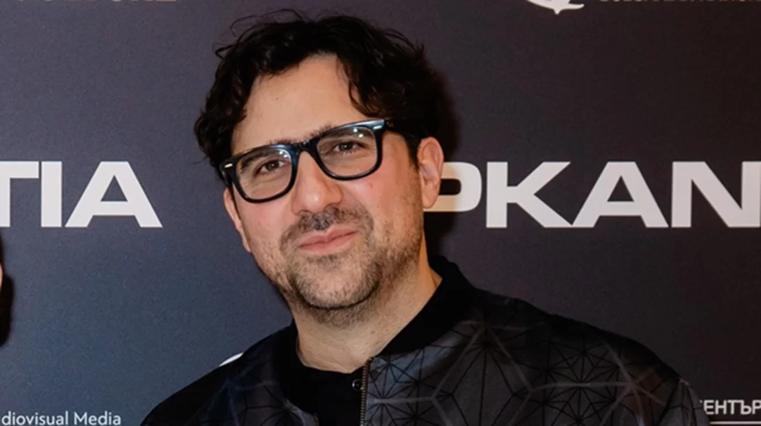 Ο Γιώργος Ζώης μιλά στο "α" μετά τη νίκη του "Αρκάντια" στα βραβεία Ίρις