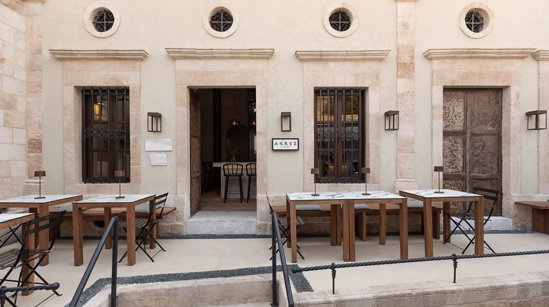 To πιο παλιό καφενείο της Λίνδου και η δεύτερη ζωή του