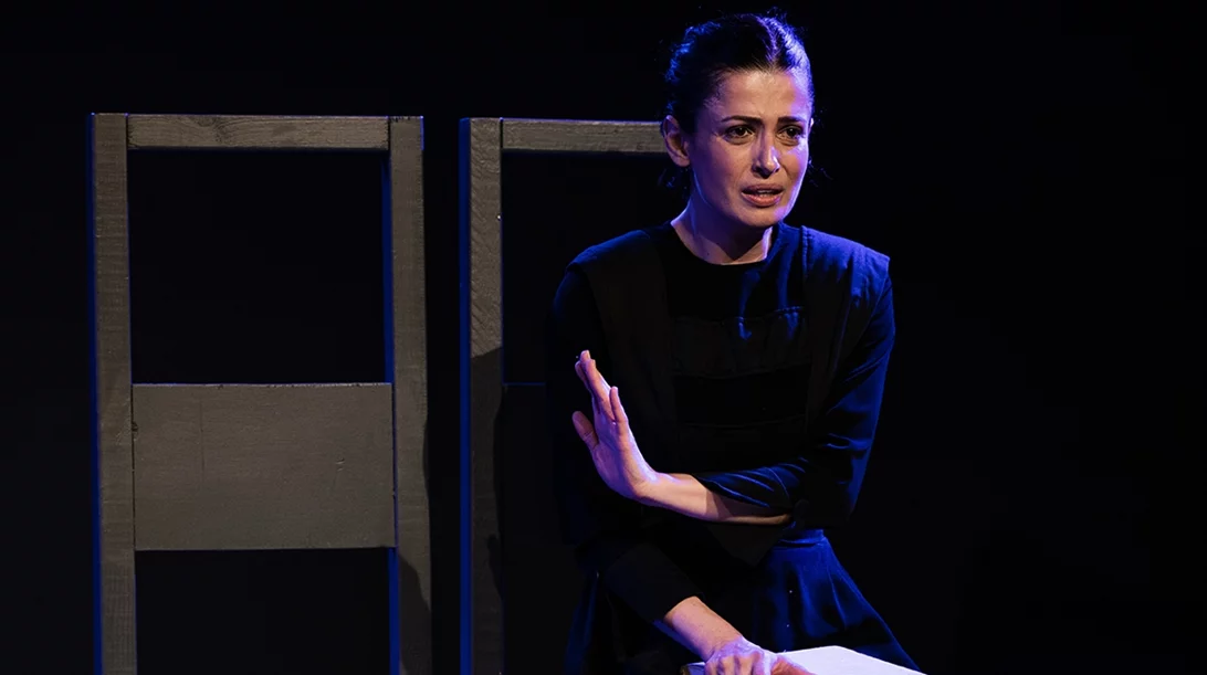 8 θεατρικές παραστάσεις επιστρέφουν