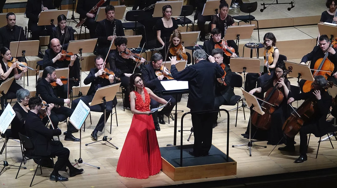 Μουσικές για τον πόλεμο και το θάνατο σε ωραίες συναυλίες της "Φιλαρμόνιας" στο Μέγαρο και της βουλγαρικής ορχήστρας "Drop Down Community" στην Εναλλακτική Σκηνή της ΕΛΣ