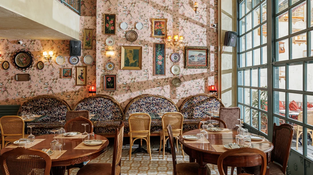 Η νοσταλγία της παλιάς Αθήνας μαγειρεύεται στην πλατεία Αγίας Ειρήνης